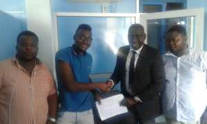 EXCLUSIVE: Alfred Nelson signs two-year contract extension with Bechem United