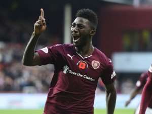 Hearts coach Robbie Nielson insists Ghanaian midfielder Prince Buaben has a future at the club