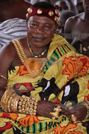 Nana Wiafe Akenten III, chief of Offinso council