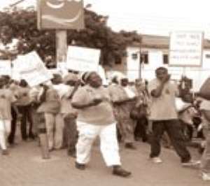 Flashback, The Right to Information Coalition led by Nana Ama Oye Lithur in march to Parliament on January 27, 2010 to demand for the speedy passage of the RTI Bill into law. Pix by Eric Owiredu
