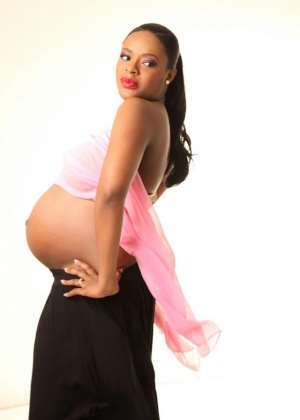 Round and Proud Inspiration FM Presenter Titi Fanta shows off baby bump
