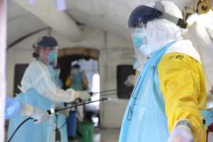 Ebola vaccination starts in Guinea to curb new outbreak