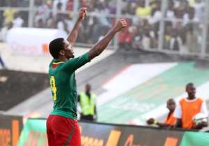 Cameroon's forward Samuel Eto'o celebrates qualifying for the 2014 FIFA World Cup in Brazil after winning the second leg qualifying football match between Cameroon and Tunisia on November 17, 2013 in Yaounde.  By Hosni Manoubi AFP