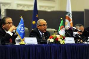 Algerian foreign minister, Ramtane Lamamra C speaks during a signing ceremony for a peace agreement between the Malian government and armed groups in the north of Mali on May 14, 2015 in Algiers.  By Farouk Batiche AFPFile