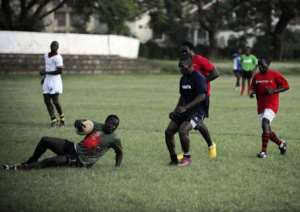 Rugby sevens Kenyan national team players take part in a training session on November 2, 2012 in Nairobi.  By Tony Karumba (AFP/File)