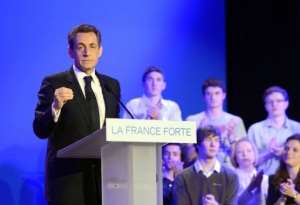 Nicolas Sarkozy delivers a speech during his last campaign meeting in Sables dOlonne.  By Eric Feferberg (AFP)