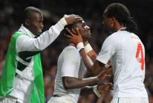 Senegals Moussa Konate (C) celebrates after scoring.  By Andrew Yates (AFP)