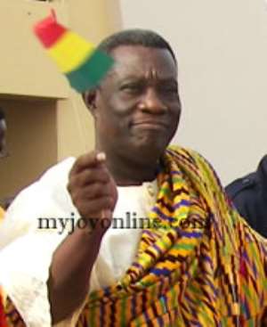 Open all doors to footsoldiers, Mills directs appointees
