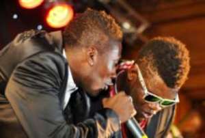 A true friend: Gyan talks about music career with Castro