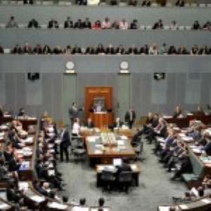 Australian MPs Allowed To Breastfeed In Parliament