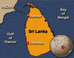 Tourists die in Sri Lanka park blast