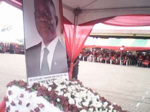 Officials lay wreaths in honour of President Mills