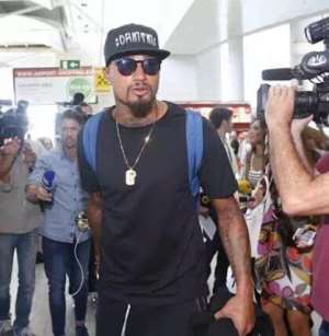 Boateng arriving in Lisbon on Tuesday evening to seal the Sporting Lisbon deal