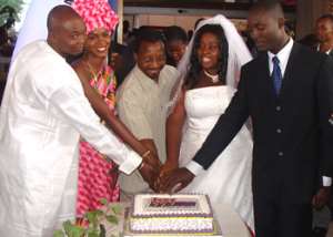 2008 Joy Bridal Fair opens