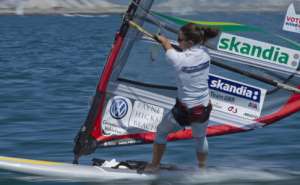 Windsurfing : World Championships 'Bryony Shaw receives silver'