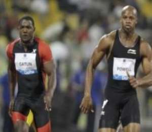 Justin Gatlin took another huge step to sprinting redemption by nipping Asafa Powell by a head in the 100m at the opening meeting of the Diamond League in Doha.