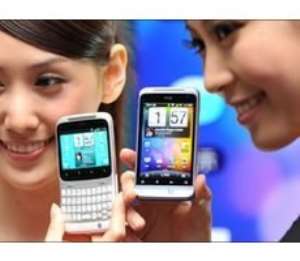 Child online safety plans unveiled by Brussels