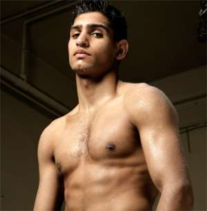 Amir Khan