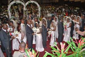 HAPPY FM VALENTINE MASS WEDDING; A HUGE SUCCESS