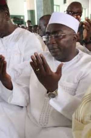 Bawumia asks Muslims to pray for peaceful election