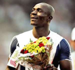 Aziz wins heat; books 100m final