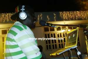 DJ Black doing his thing at the open-air upper terrace of Aphrodisiac night club