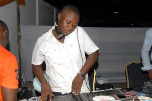 Ghana's DJ Mensa Rocked At Ghana Meets Naija-KOD