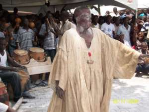 Ghanaians Sample Okomfo Nana Kwaku Bonsam's Gospel Music On Hot Fm