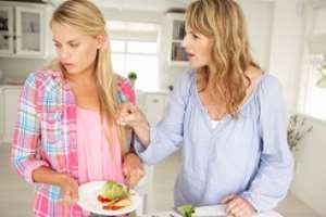 10 Ways To Be The Mom Your Teen Hates
