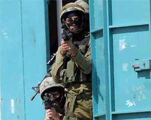 Two Palestinians killed in Israeli raid