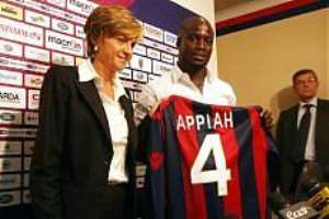 Appiah signed a deal with Bologna