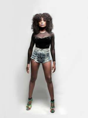 Efya To Release New Single Featuring Sarkodie On 5th August