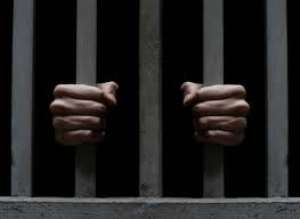 Barber remanded for allegedly robbing policeman