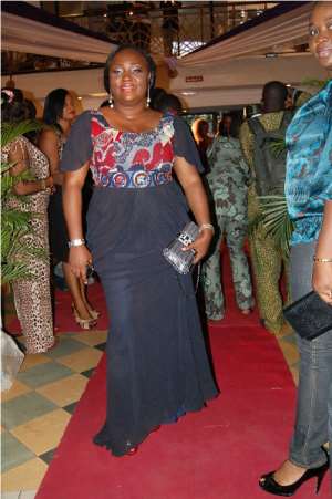 ACE FILM-MAKER EMEM ISONG OPENS UP ON THE ALLEGED BREAK UP WITH CLOSE PAL VIVIAN EJIKE + FOSTERING CLIQUE IN NOLLYWOOD