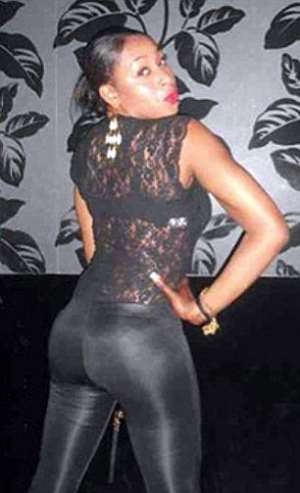 British-Born Nigerian Claudia Aderotimi dies after butt enhancement surgery.
