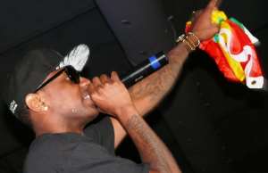 Fabolous rocking the concert
