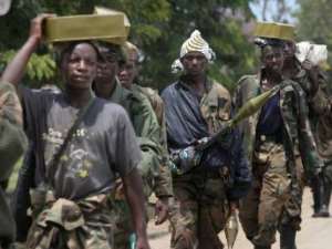 FDLR troops march in Democratic Republic of Congo