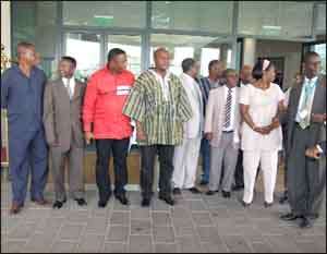 Veep Mahama in a pose with some of the participants