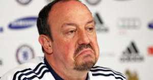 Embattled Benitez given vote of confidence