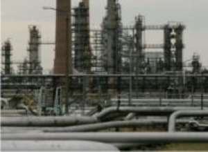 Oil Majors Race to Seal Deals in Nigeria