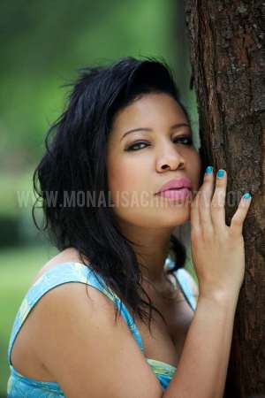 NEW LOOK, NEW SITE – MONALISA CHINDA IS RIDING ON SUNSHINE!