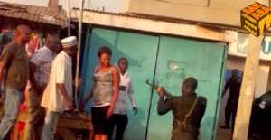 Video Policeman Assaulting 2 Women
