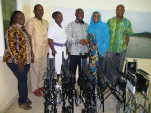 Wife of Late Larry Bimi donates to Cardiothoracic Unit