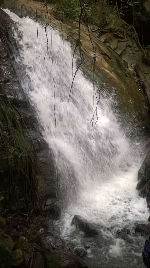 Aburi-Obosomase Waterfalls: An-Untapped Tourist Site