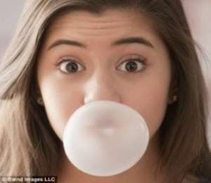 Health benefits of chewing gums