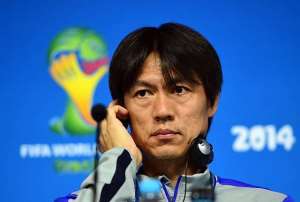 Hong Myung-Bo: South Korea to fight for place at FIFA World Cup