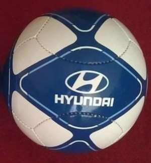 Ministry of Youth and Sports takes delivery of footballs from Hyundai