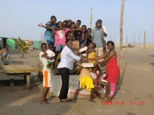 SYTO donates to Jaynii streetwise Foundation as part of it's CSR