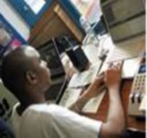 Educationist worried over increase in cyber crimes