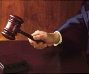 Nephew slashes face of uncle with broken bottle